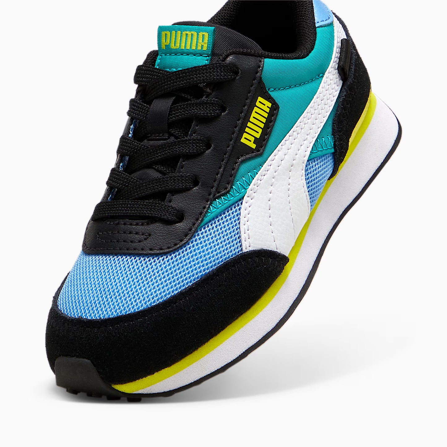 ¡Aventura a Todo Color para las Pequeñas Exploradoras con los Tenis Puma Future Rider!