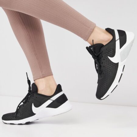 Potencia tu Entrenamiento con Estilo: Descubre los Nuevos Tenis Nike Perfectos para Ti