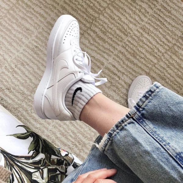 ¡El Toque de Elegancia Urbana que tus Pies Merecen!