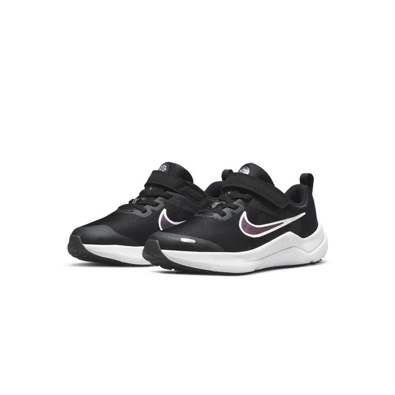 ¡Poder y Estilo en Cada Paso! Descubre los Tenis Nike Downshifter para Niña