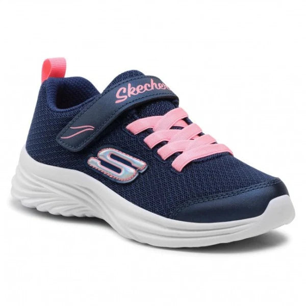 ¡Aventura y Estilo en Cada Paso: Los Tenis Perfectos para tu Pequeña Exploradora!