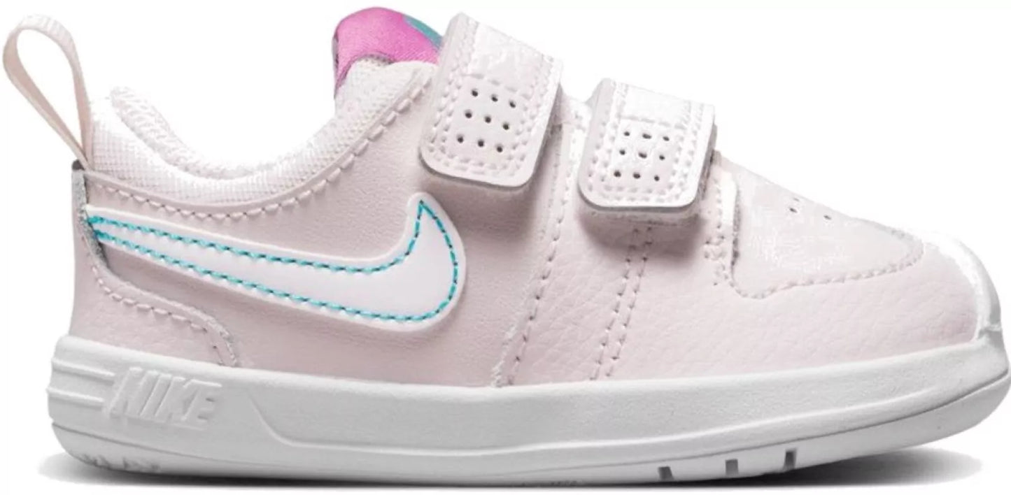 ¡Los Primeros Pasos más tiernos y cómodos! Descubre los Tenis Nike Pico 5 Rosa para Bebé Niña